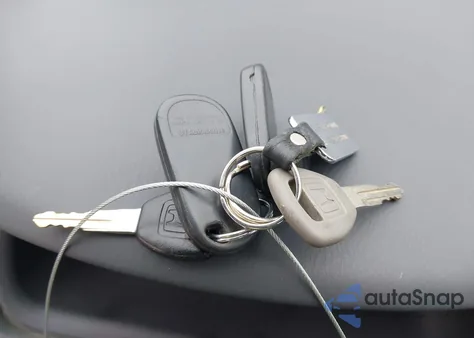 1998 Honda Accord Ex V6 z USA, uszkodzony, nr VIN 1HGCG2253WA027095